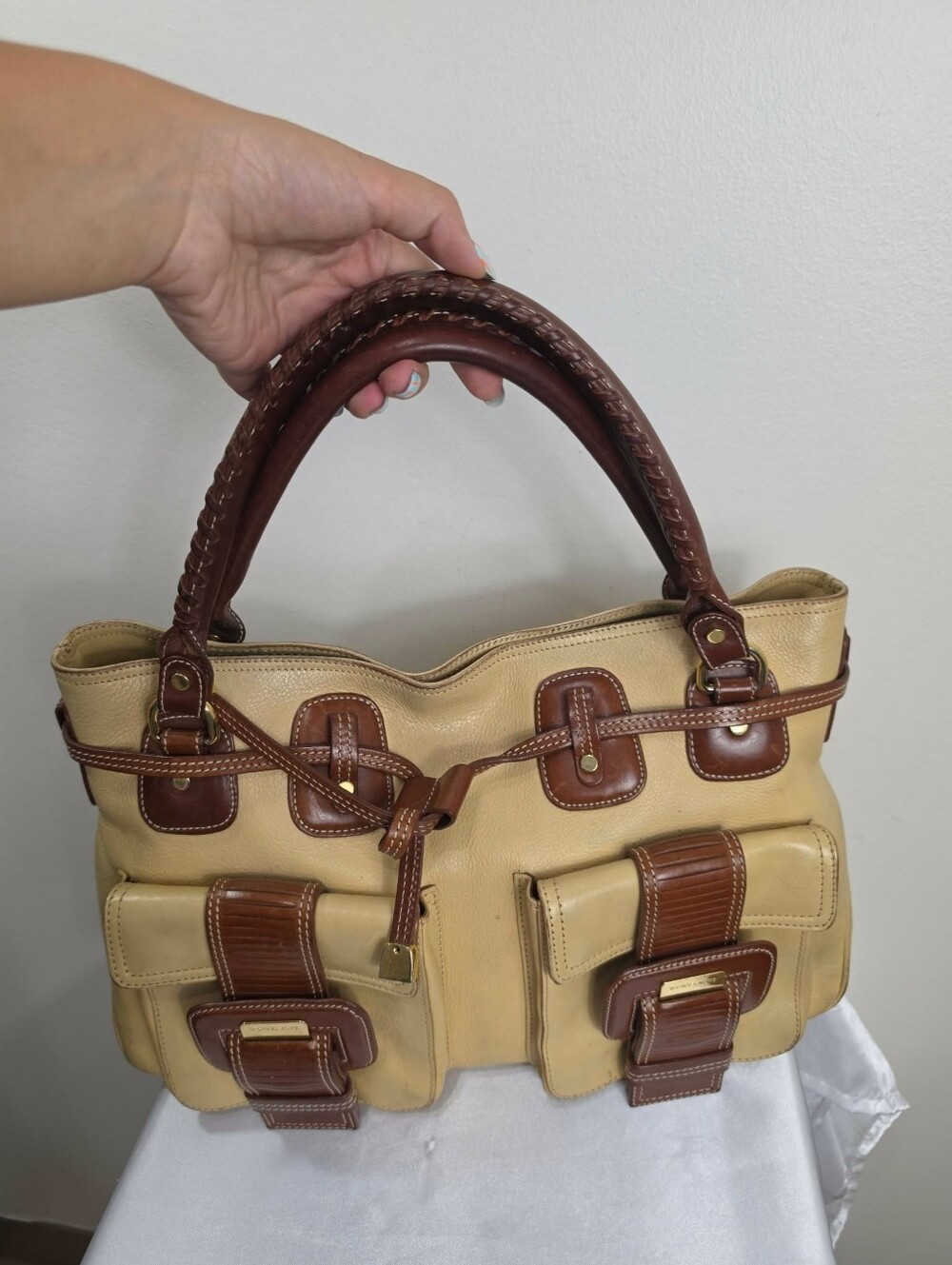 Vintage Michael Kors Beige and Brown Leather Shoulder Bag - Picture 10 of 16